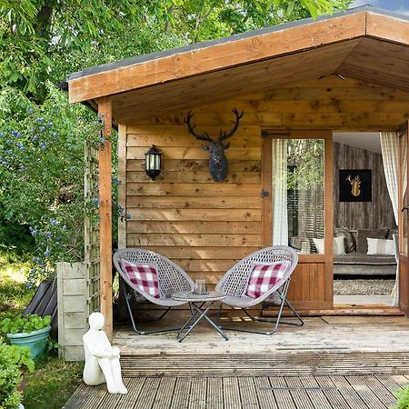 The Log Cabin With Private Hot Tub, Bath Villa Exteriör bild