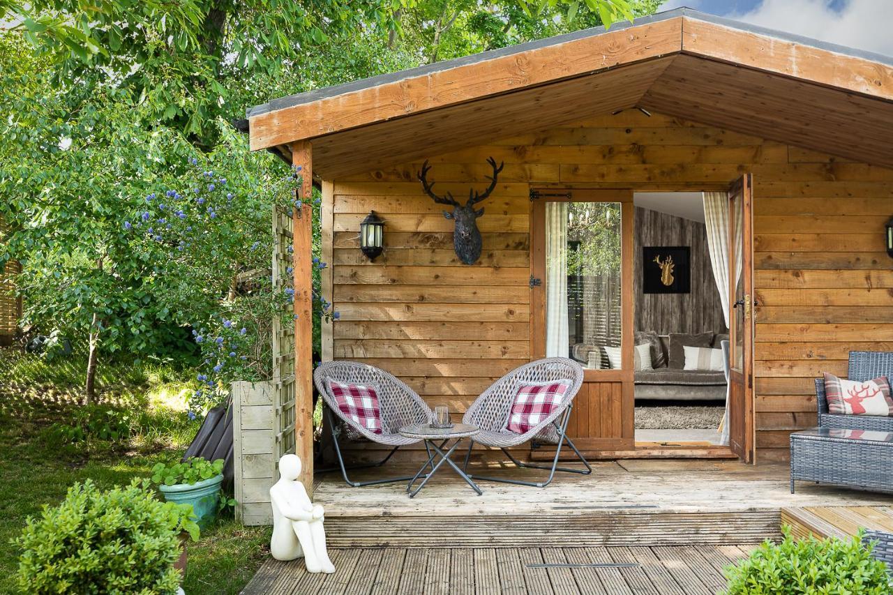 The Log Cabin With Private Hot Tub, Bath Villa Exteriör bild